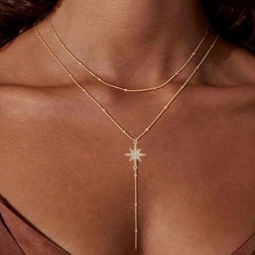 Elegant Gold Star Necklace A1438